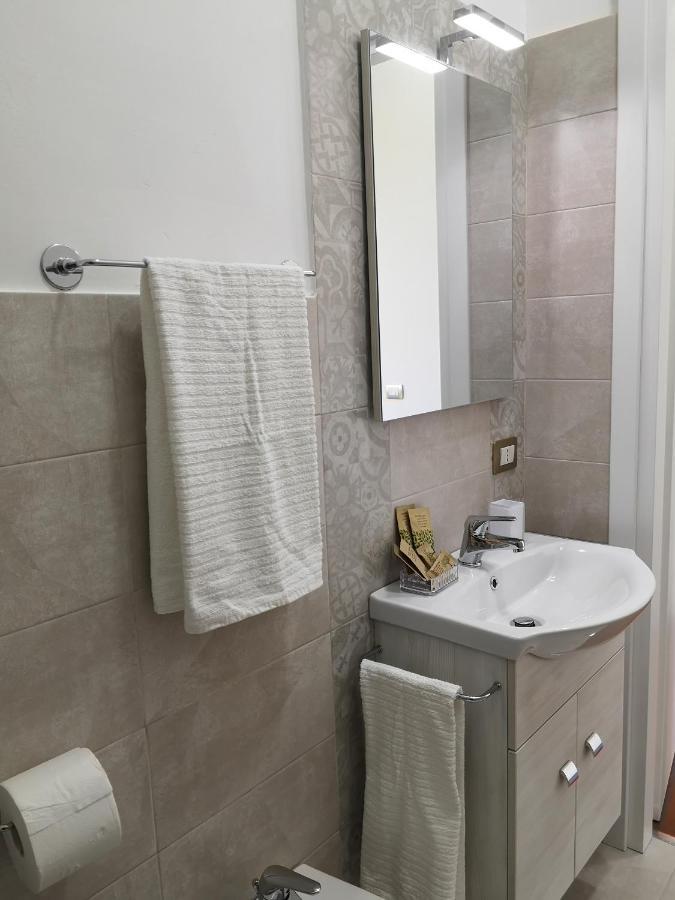 La Camelia B&B Μεσίνα Εξωτερικό φωτογραφία